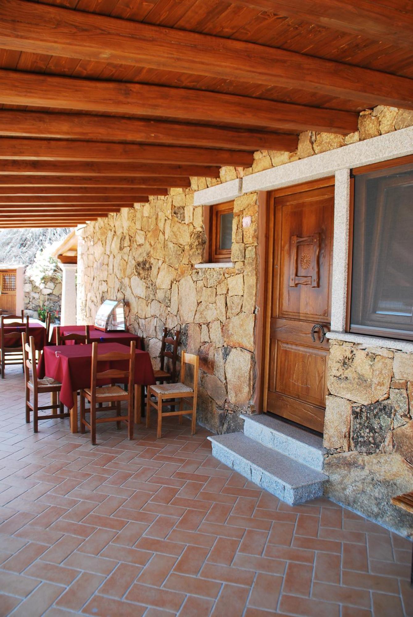 Hotel Turismo Rurale Villa Maria Caterina Кала Гононе Екстериор снимка