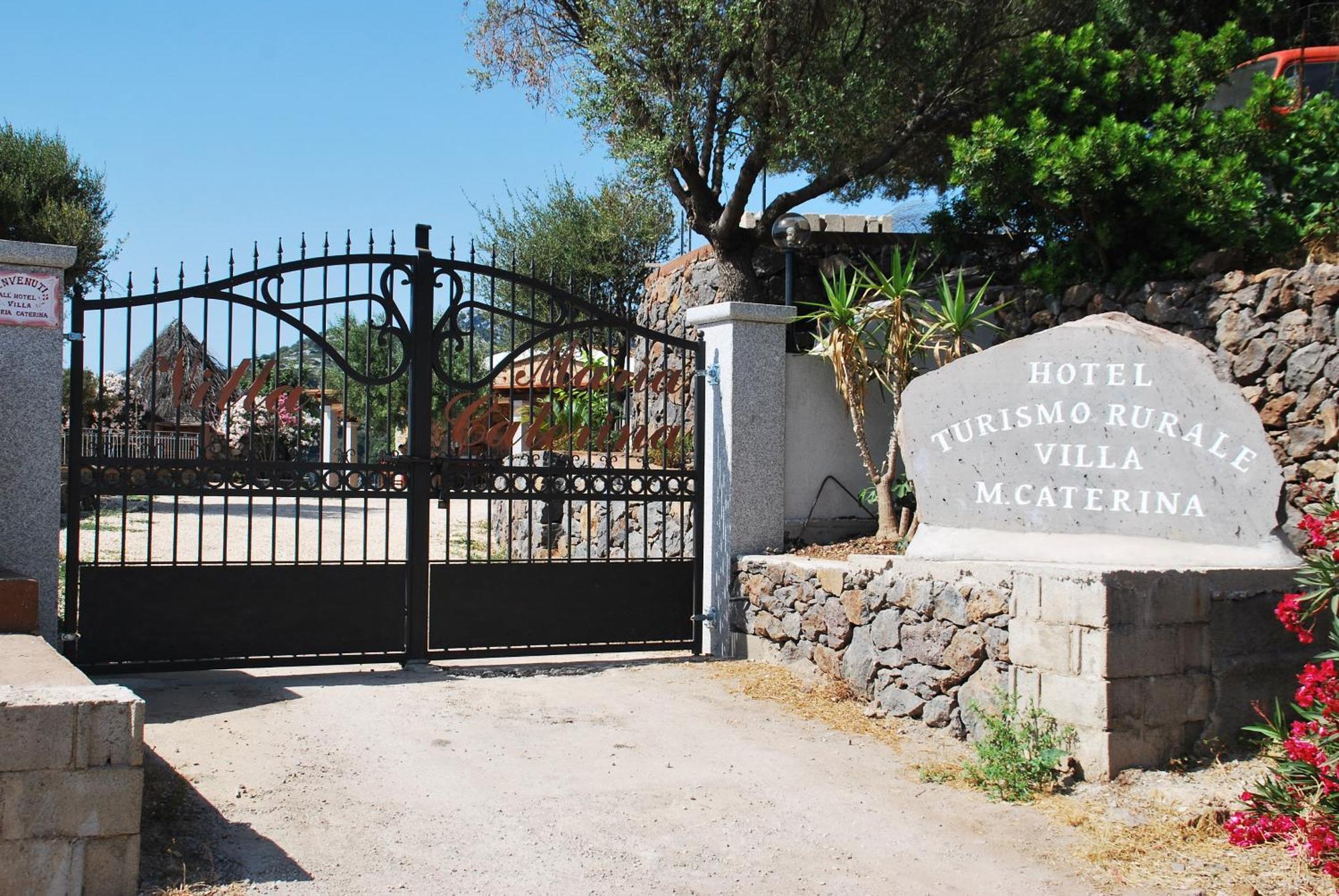 Hotel Turismo Rurale Villa Maria Caterina Кала Гононе Екстериор снимка